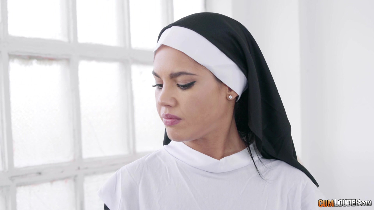 Naked Nun Porn - Wonderful Lesbian Threesome With A Sexy Nun And Aysha And ...